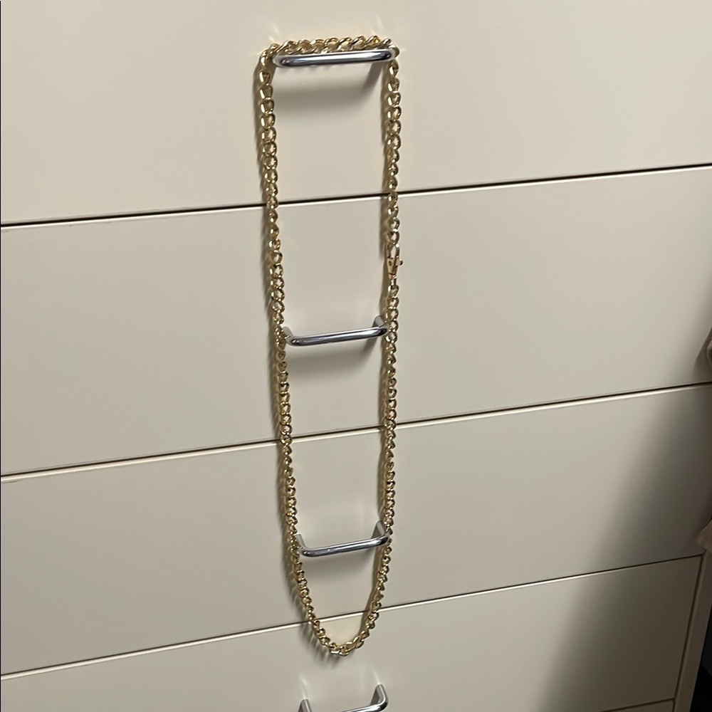 Elegant Gold Chain Necklace